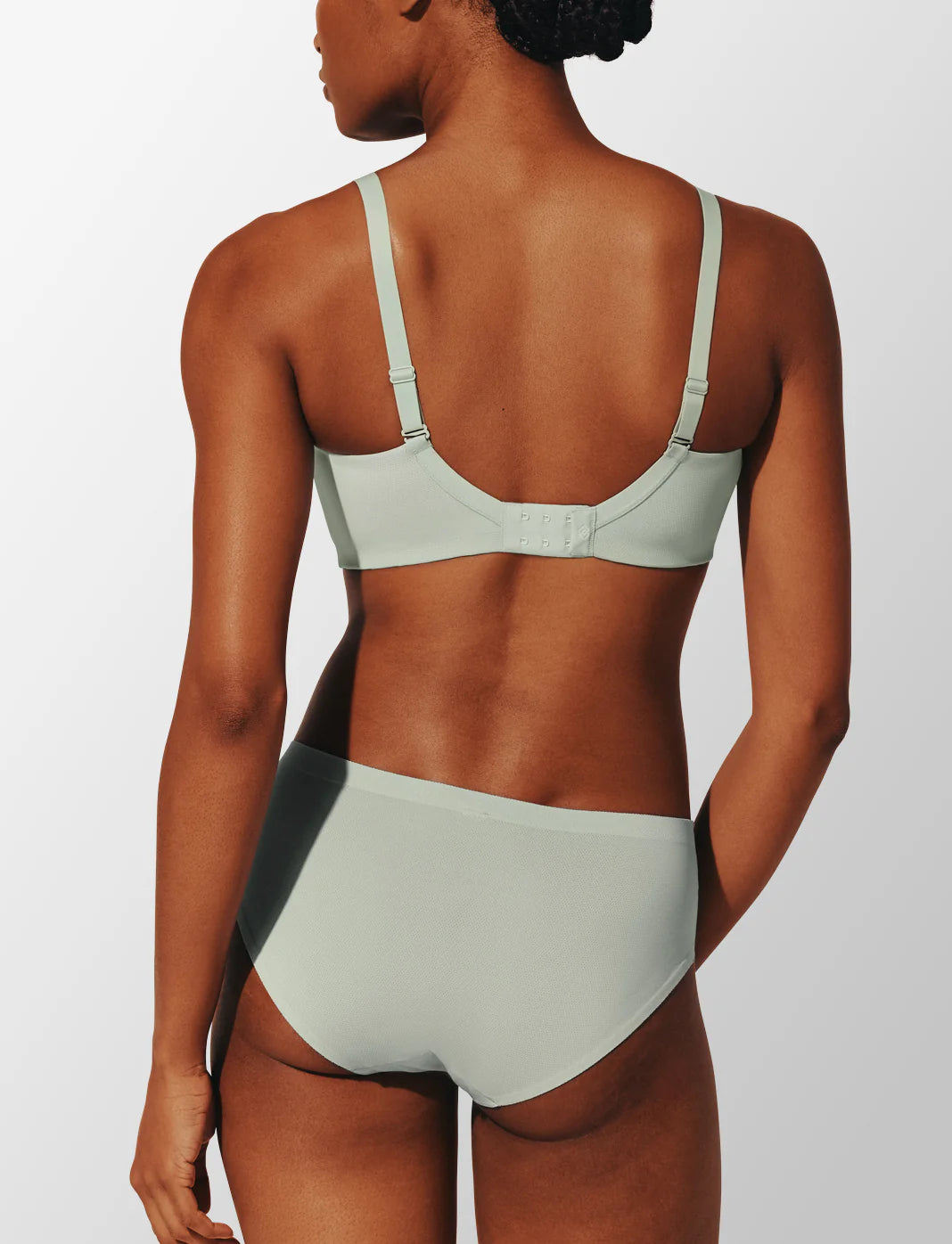 Thermoregulating TempSync™ Wireless Bra