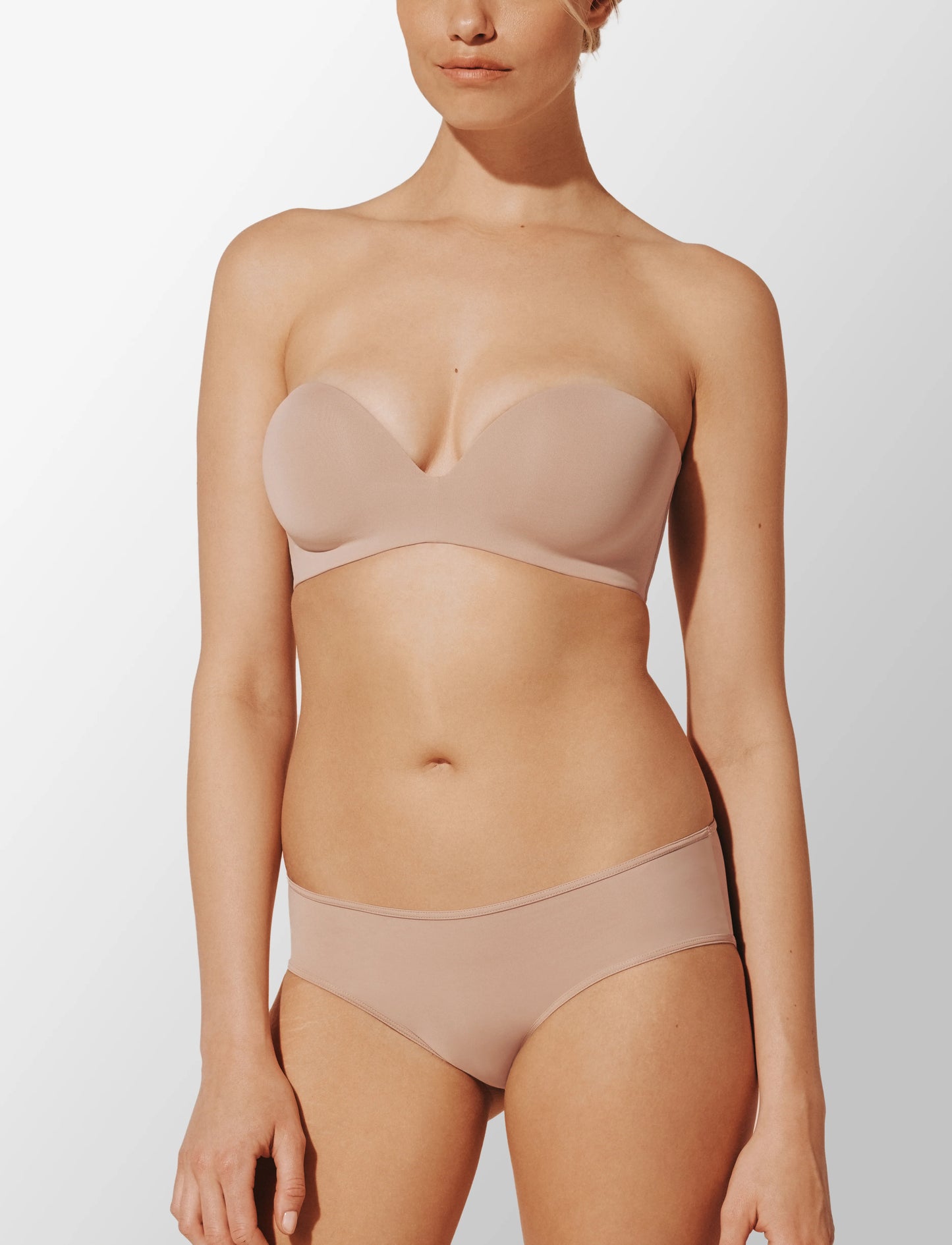 24/7® Classic Strapless Push-Up Bra